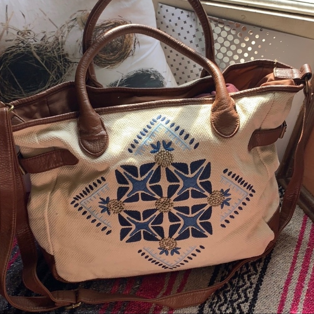 T-Shirt & Jeans Crossbody Tote